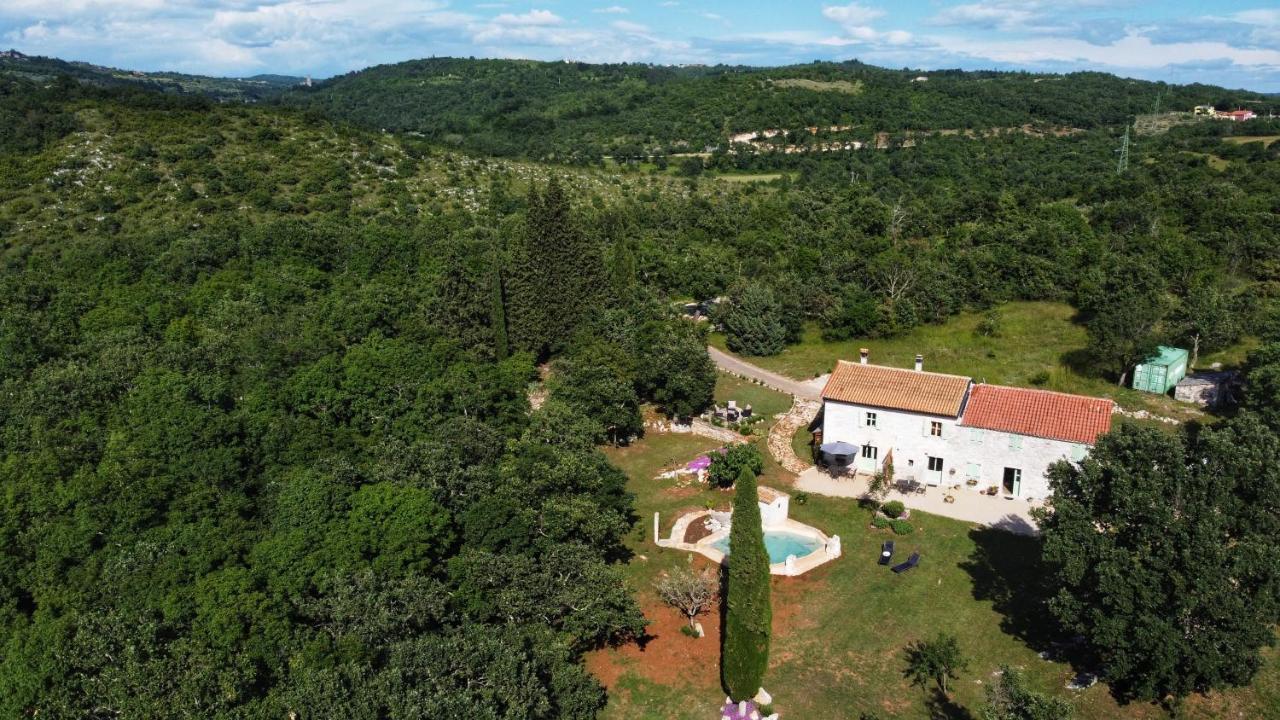 Cottage Al Merlo Olivo Буйе Экстерьер фото