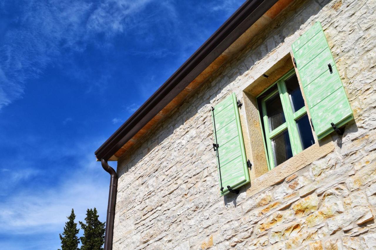 Cottage Al Merlo Olivo Буйе Экстерьер фото