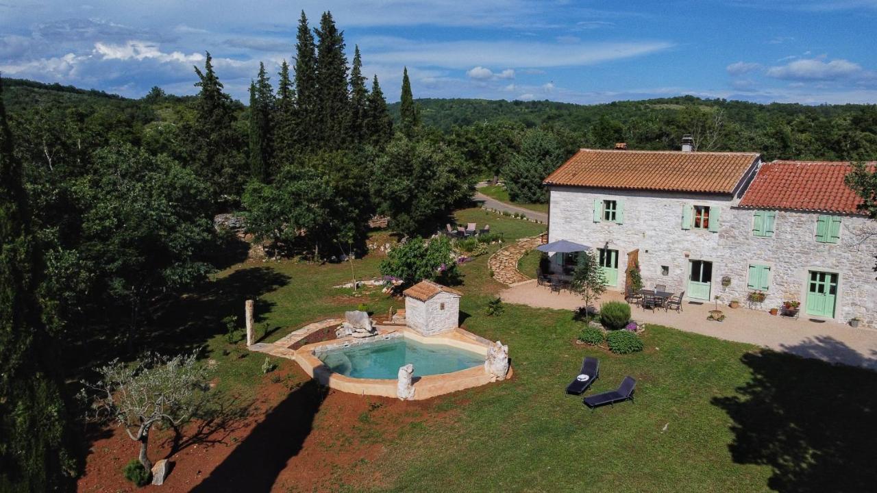 Cottage Al Merlo Olivo Буйе Экстерьер фото
