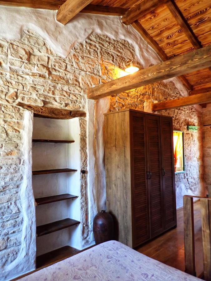 Cottage Al Merlo Olivo Буйе Экстерьер фото
